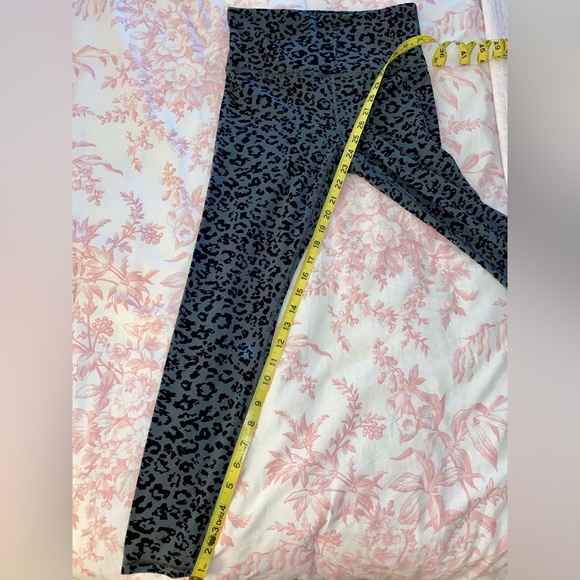 Athleta Animal Print Leggings - Picture 5 of 5
